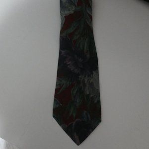 PELUSO OF ITALY | 100% Silk | Made In Canada | Floral Necktie